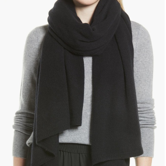 Nordstrom Accessories - Nordstrom 100% cashmere black scarf